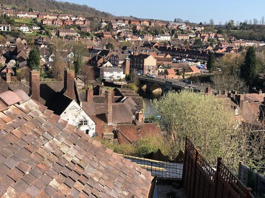 Little Gem On Bridgnorth'S Cartway. River Views Exterior photo